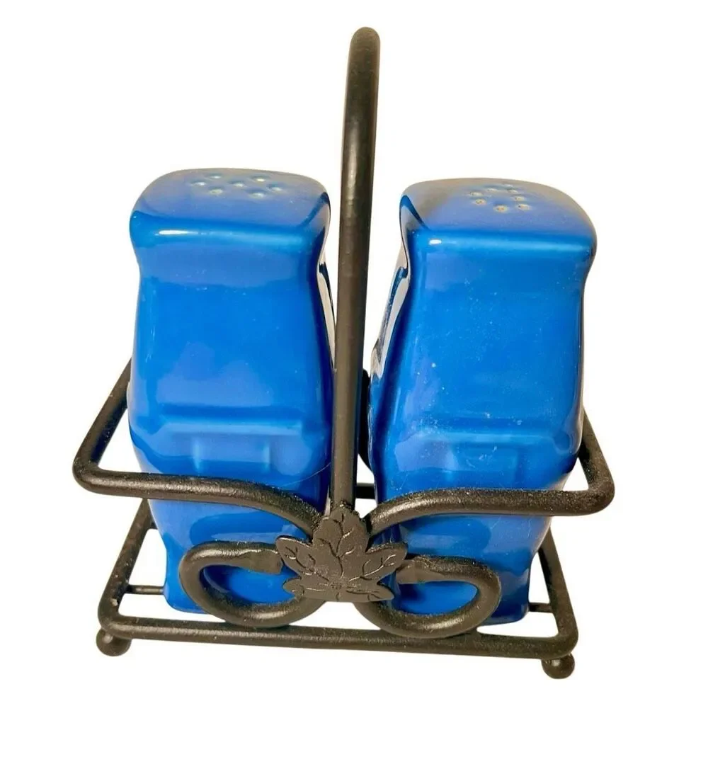 Longaberger Woven Traditions Cornflower Blue Salt Pepper Shakers w/ Iron Holder
